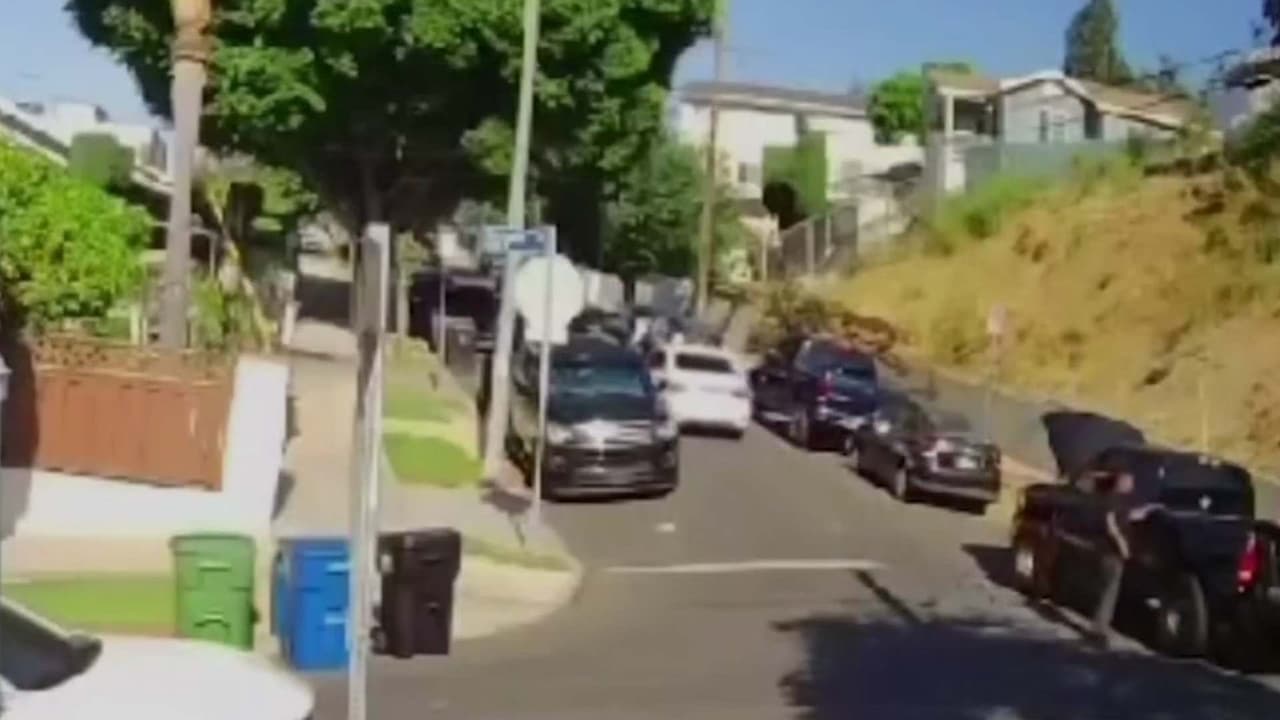 ICE detiene a vendedores de frutas en Boyle Heights; familiares niegan antecedentes criminales
