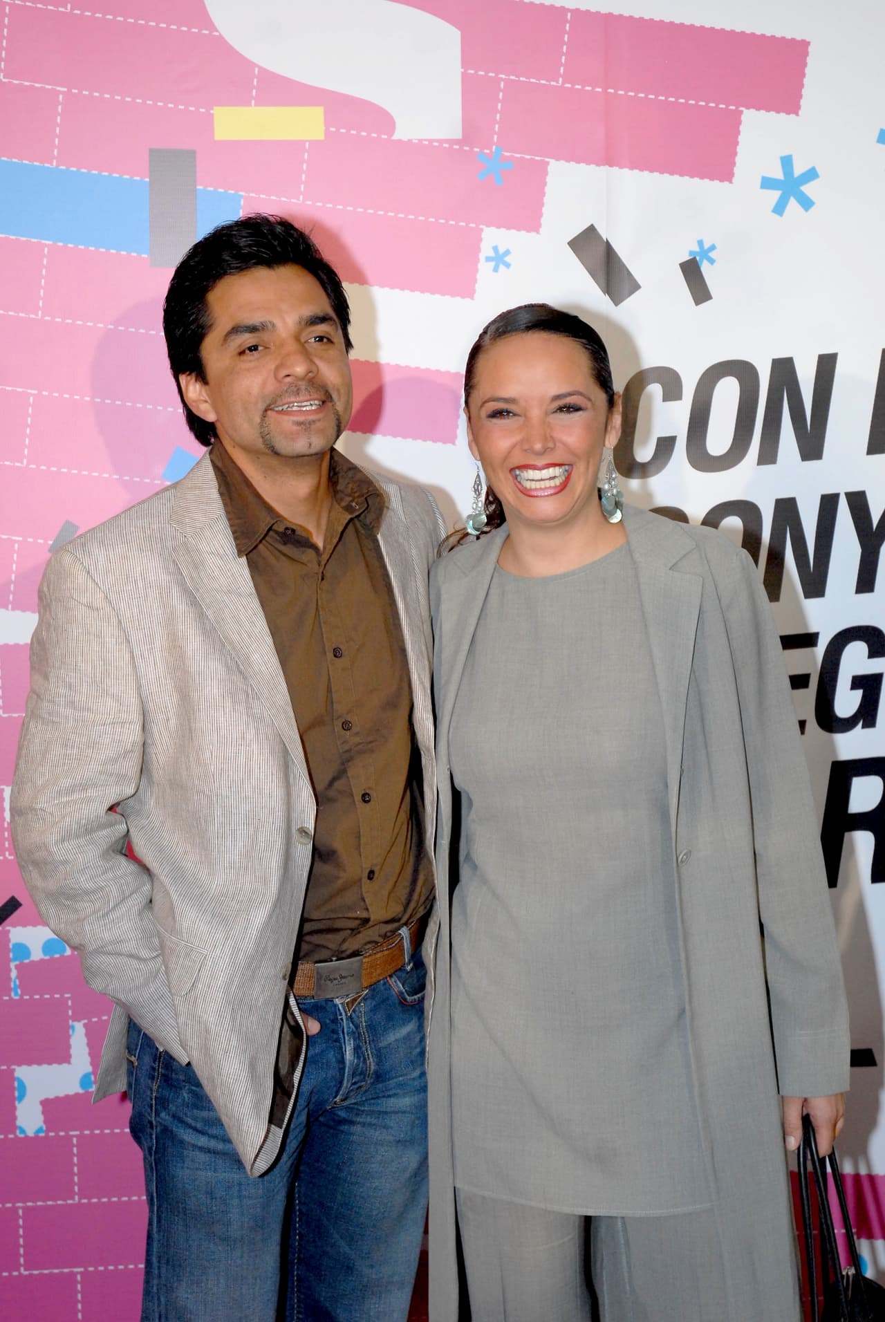 A pesar de lo lindo que es con su hijos, por el momento Mayra no ha pensado en regresar con Francisco Ramírez, pues está enfocada en ella y en sus hijos.