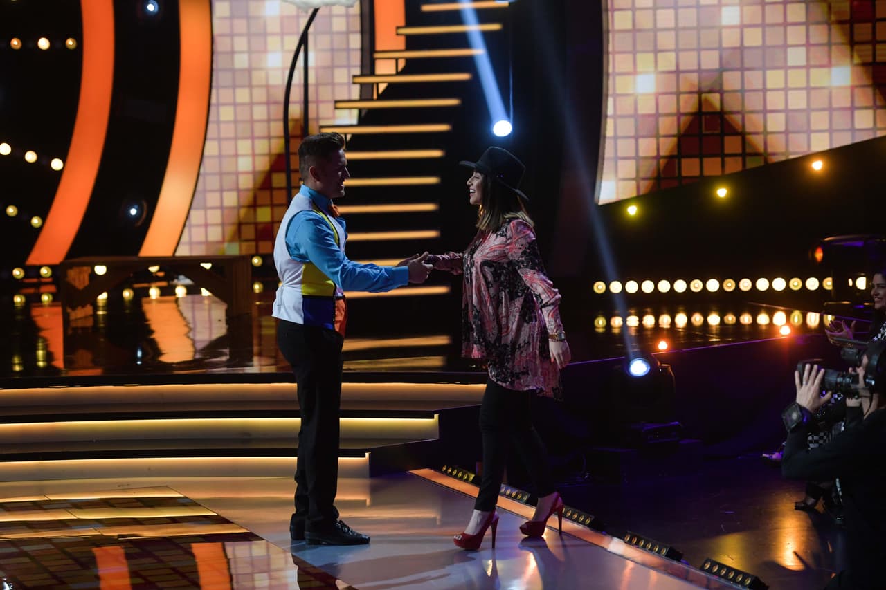 El Dasa fue a su encuentro.