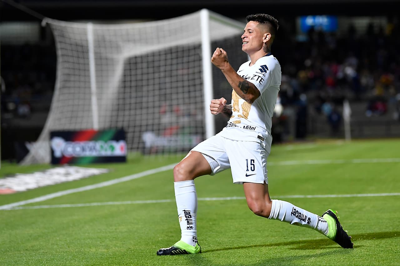 Enorme zurdazo del argentino para vencer la resistencia del portero del Zacatepec y conseguir de esta manera su doblete.