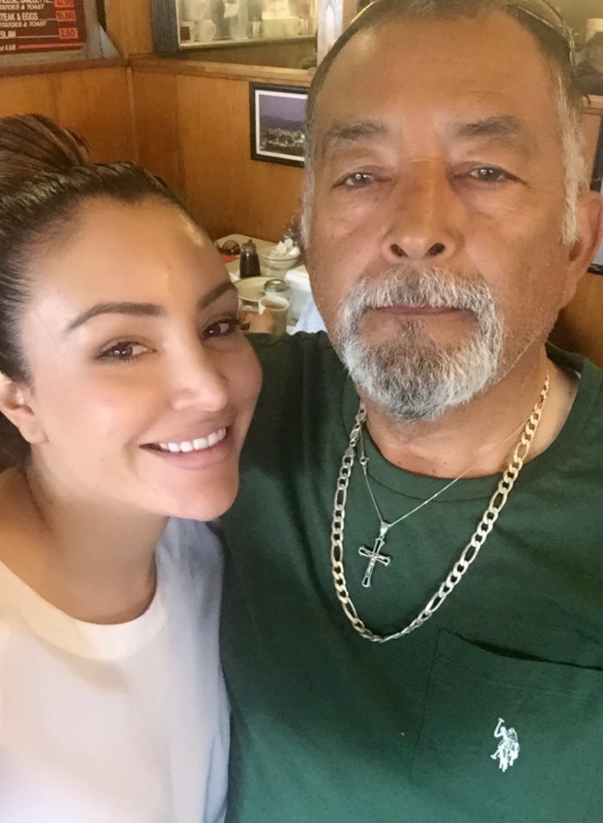 La Bronca despúes de un desayuno con su papá.