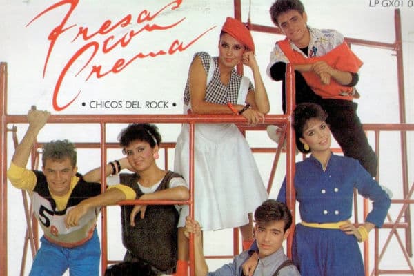 Antes de ser famosa por 'Pícara soñadora', Mariana Levy estuvo en 1982 en la agrupación musical 'Fresas Con Crema', junto a Toño Mauri, Claudia Herfer, Daniela Leites, Germán Bernal, Denisse Bermúdez y Andrés Bonfiglio.