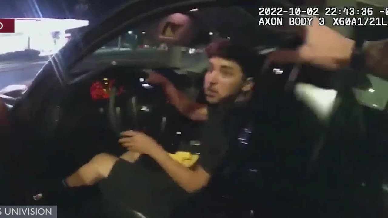 Eric Cantú, de 17 años, fue baleado por parte de un oficial de la Policía de San Antonio, sin embargo, tenía cargos en su contra, este viernes el fiscal del distrito de Bexar desestimo dichos cargos e informó que el joven sigue en estado crítico en un hospital.