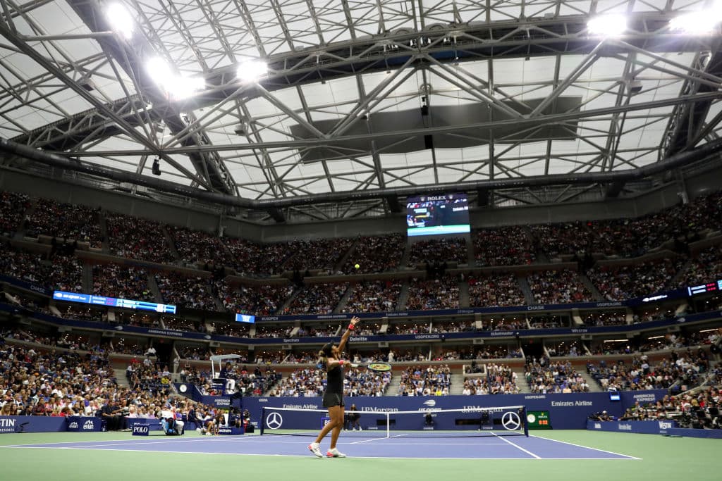 Naomi Osaka hizo su sueño realidad ante más de 23 mil espectadores en el Estadio Arthur Ashe de Nueva York.
