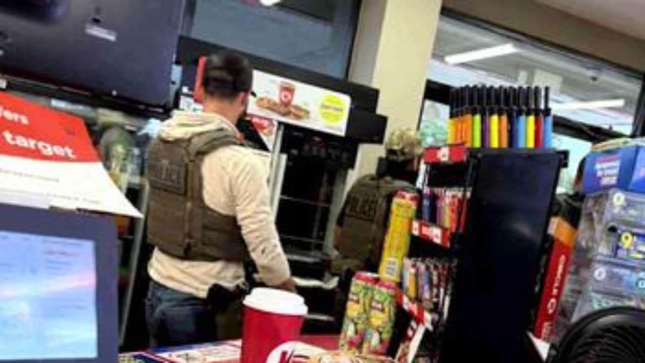 ICE detiene a migrante dentro de una tienda de gasolinera en San Antonio: abogado explica si es legal