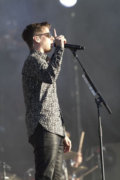 Mark Foster y los demás integrantes de la banda de indie rock Foster the People interpretaron sus mayores éxitos en el Austin City Limits este viernes.