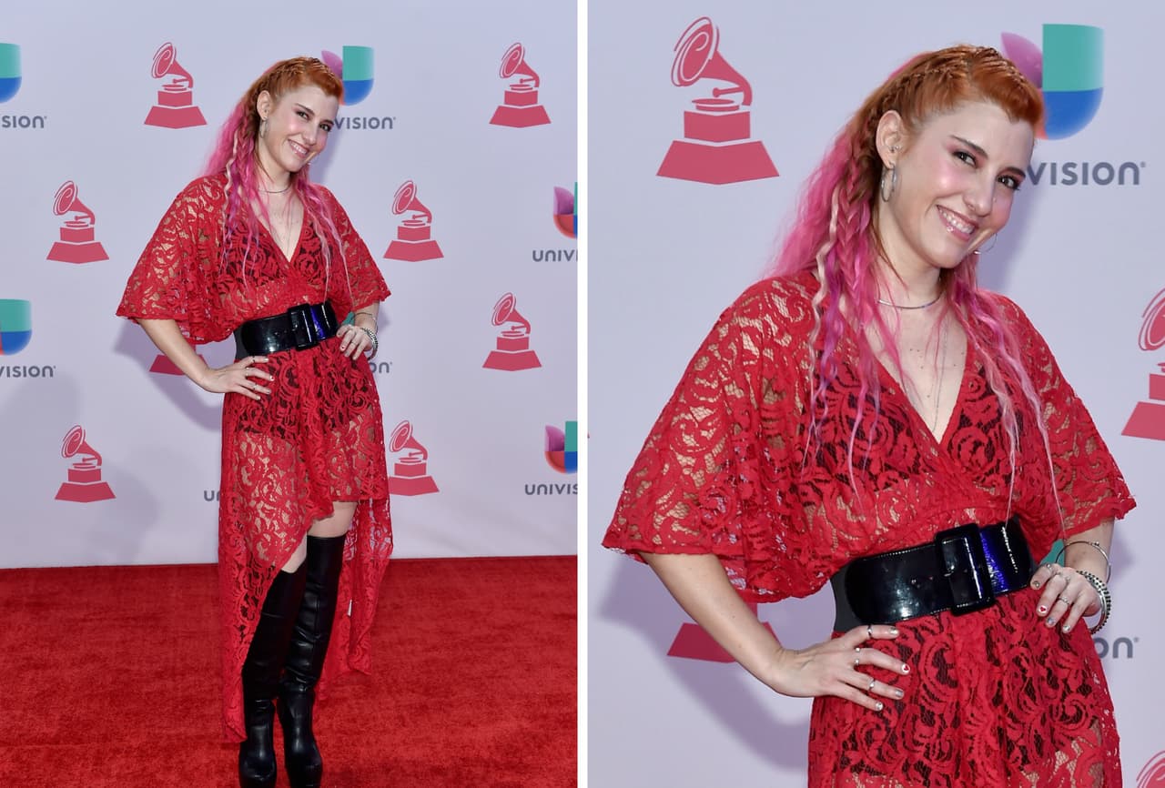 De los accesorios de Maria Barracuda no sabemos qué pensar.