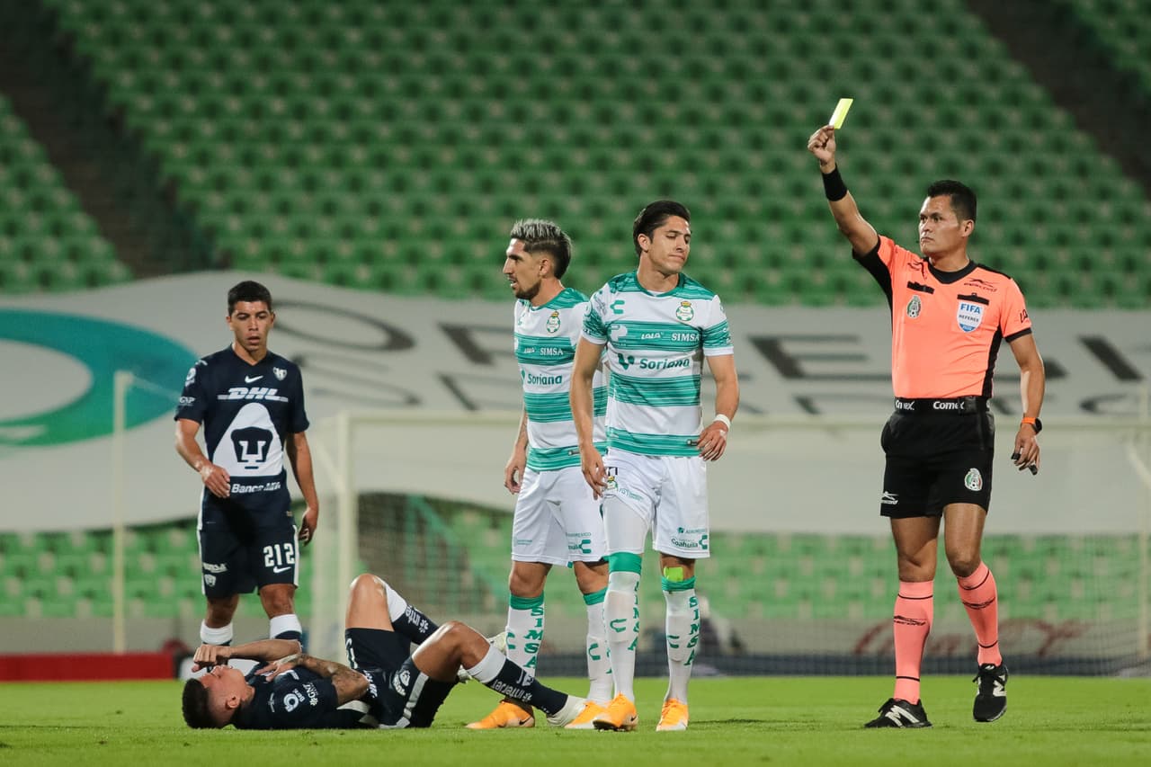 Santos es amo y señor del partido, pero Alfredo talavera evita que los Guerreros empaten el encuentro.