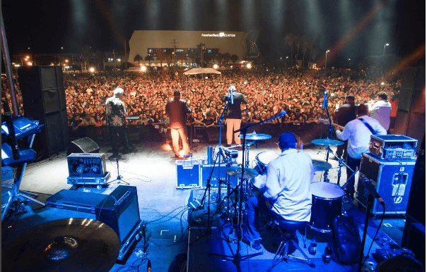 Una audiencia impresionante fue testigo del gran repertorio de Ramos en La Fiesta de la Flor.
