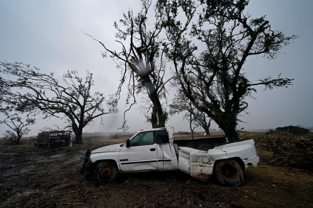 La destrucción que dejó el huracán Laura en Cameron, muy cerca de la frontera entre Louisiana y Texas. Delta es el vigésimo quinto meteorito con nombre, en una temporada de actividad sin precedentes en el Atlántico.
<br>