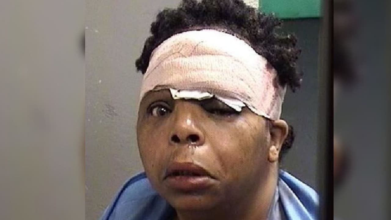 Arrestan a sospechosa de manejar en estado de ebriedad y causar la muerte de una persona en Arlington 