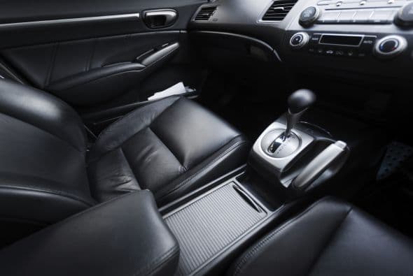 Un carro limpio, con alfombras y tapizados bien mantenidos, no sólo da una mejor impresión y es más agradable, sino que mantiene un mejor valor.