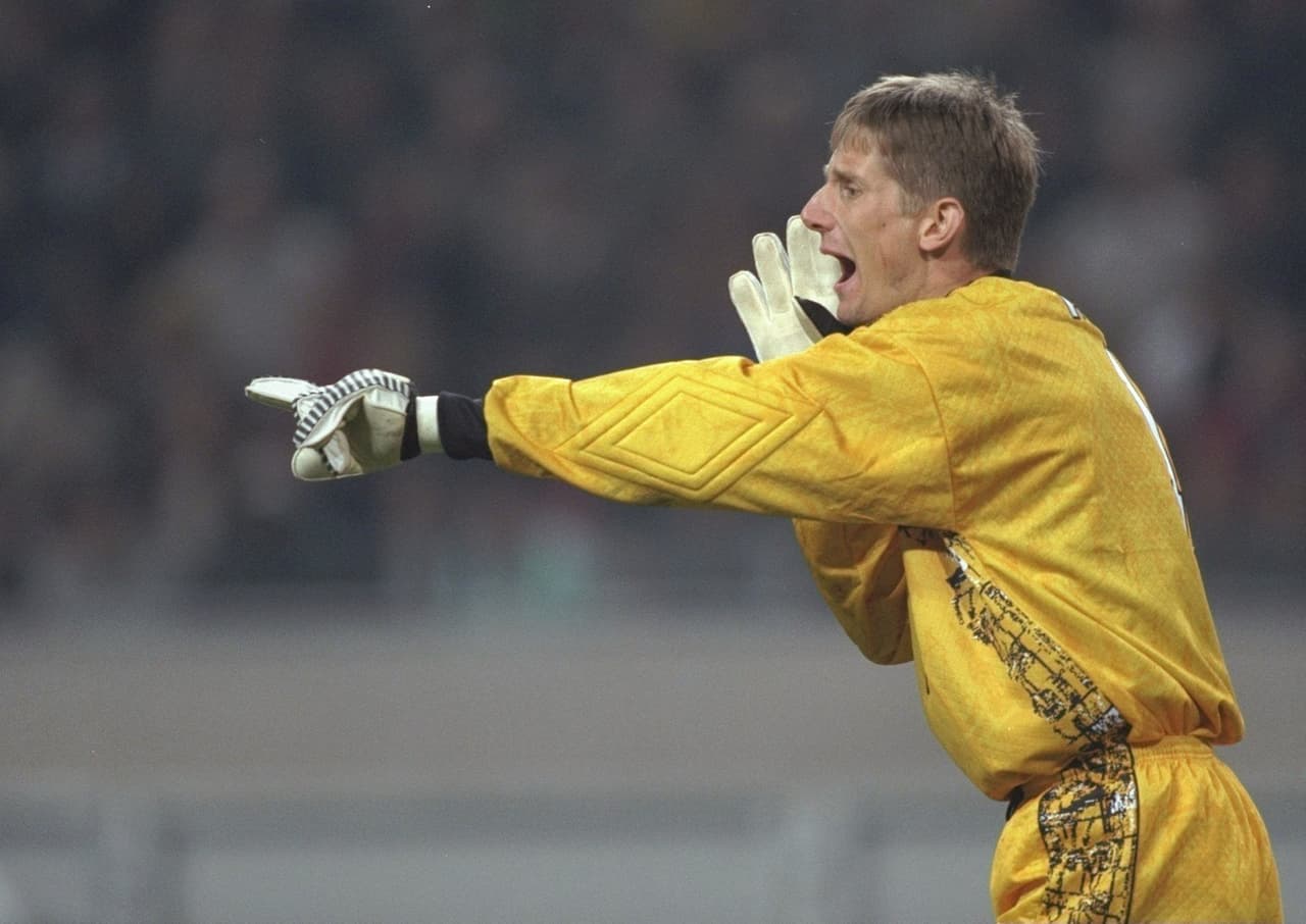 Edwin Van der Sar hizo parte de una generación de talentos que fue campeón de la Champions League en 1995 y subcampeón en 1996.