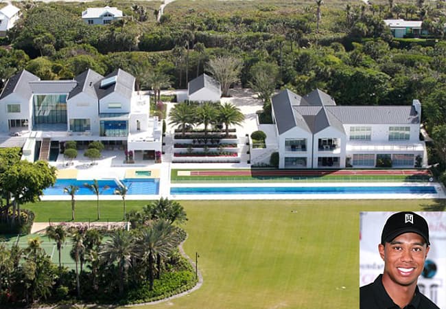 Tiger Woods compró esta mansión en el 2006 por 40 millones de dólares y esta localizada en Jupiter Island, Florida.