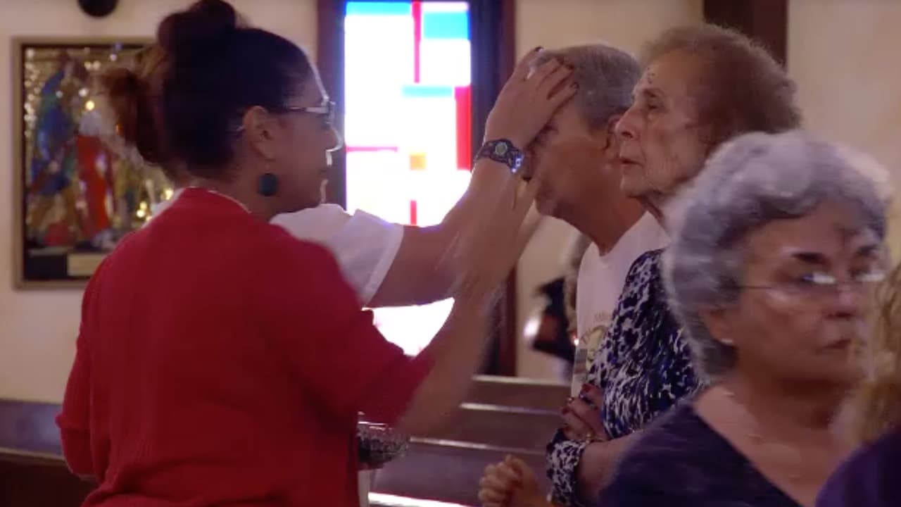 Este año los feligreses no recibirán la imposición de la ceniza en forma de cruz en la frente para evitar la propagación del coronavirus.