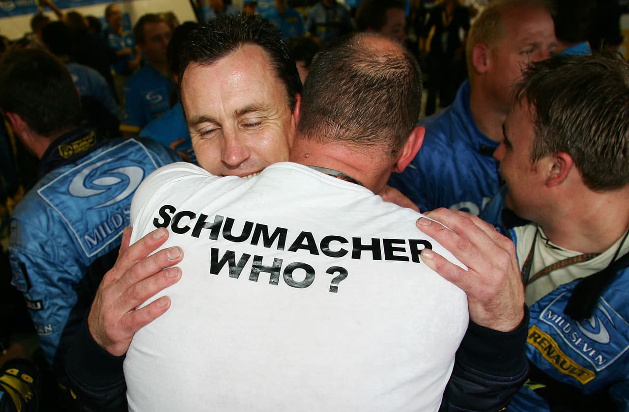 Un logro silencioso pero evidente de Alonso fue frenar la hegemonía de Michael Schumacher, dominante durante cinco temporadas consecutivas antes del título del español.