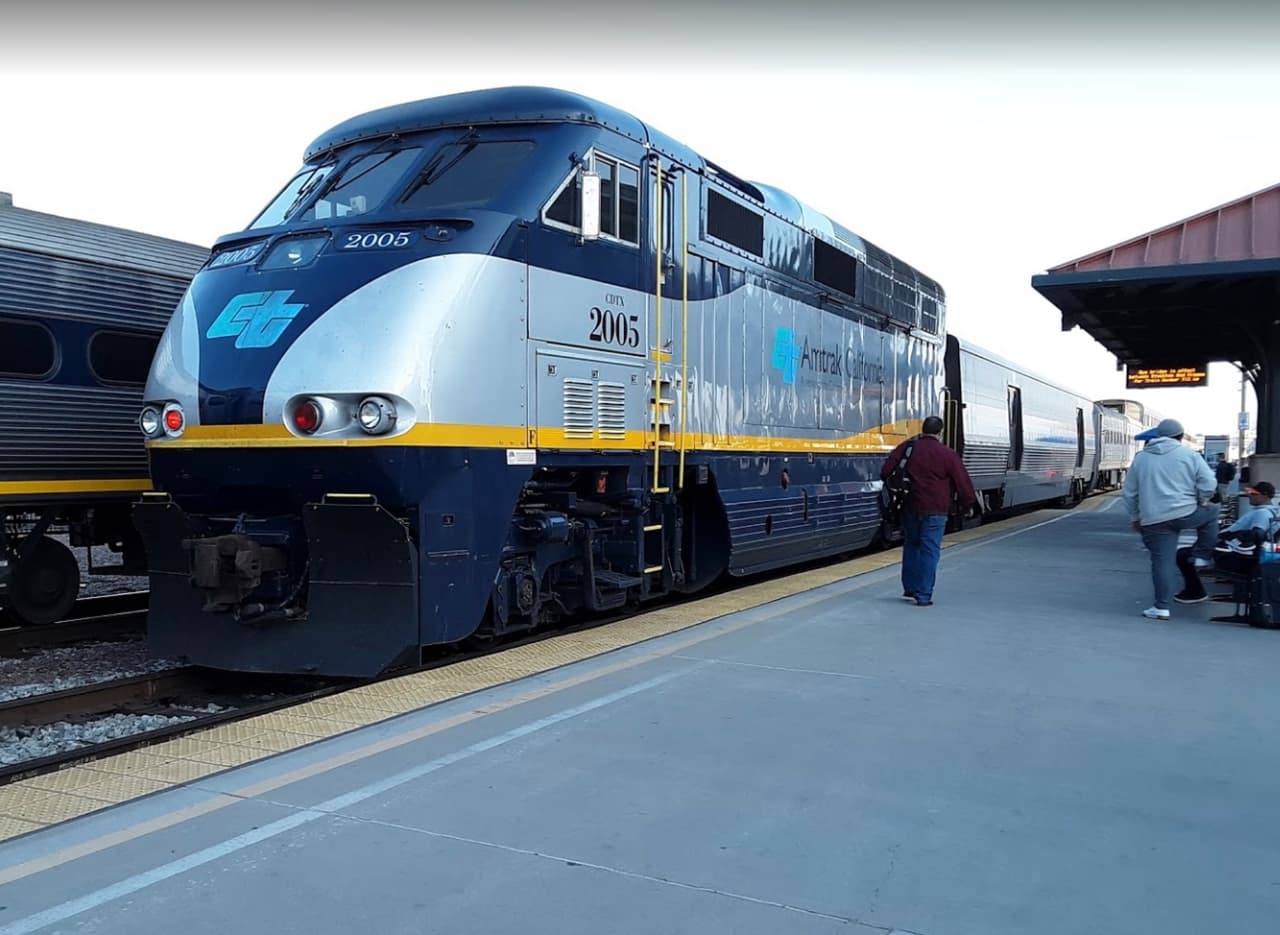 Amtrak suspende algunos servicios de trenes debido a disminución de pasajeros por coronavirus
