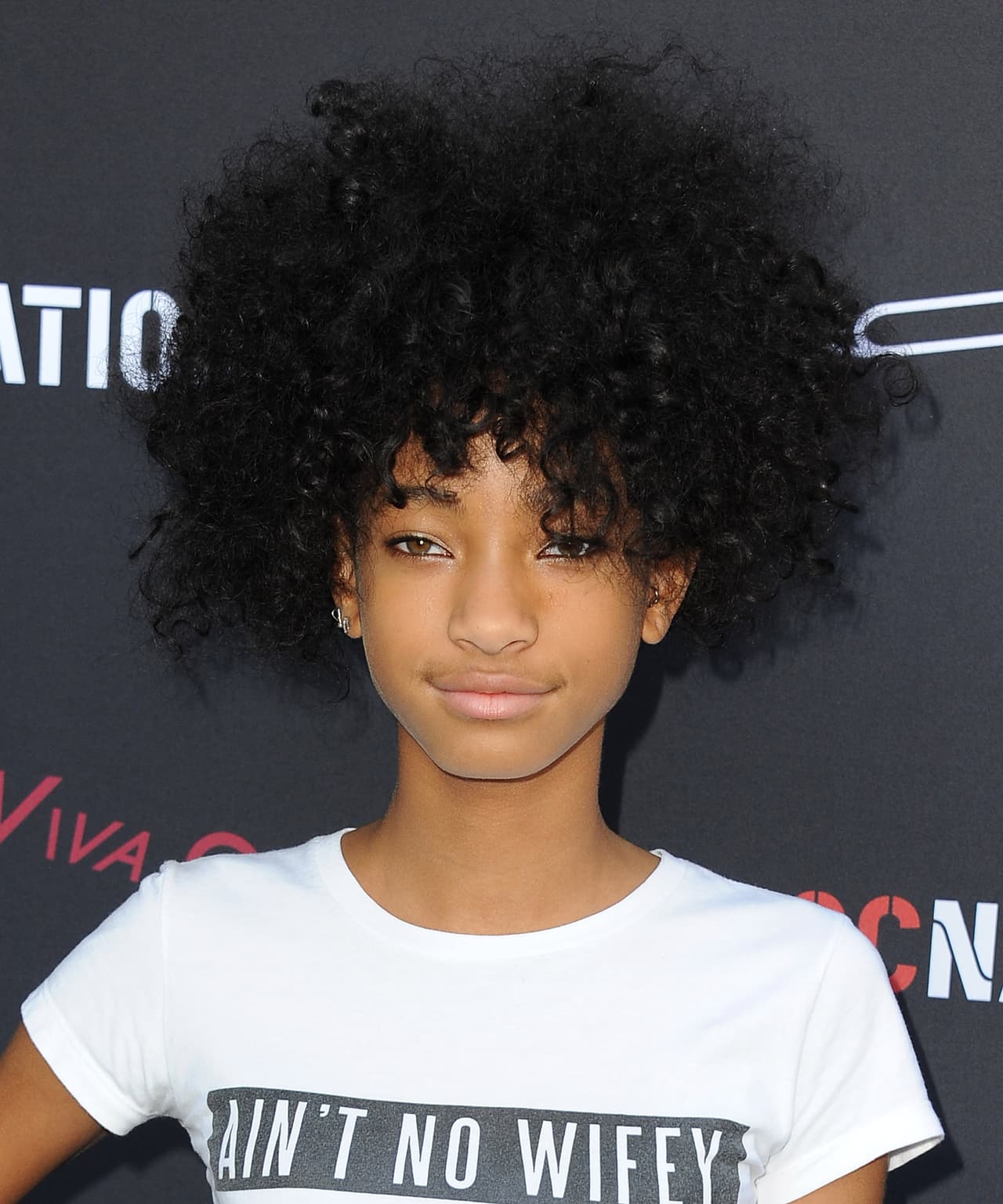 Por si no fuera poco, Willow Smith estaría ahí, apoyando y ayudando a sus compañeros con ideas nuevas para modernizar la música.