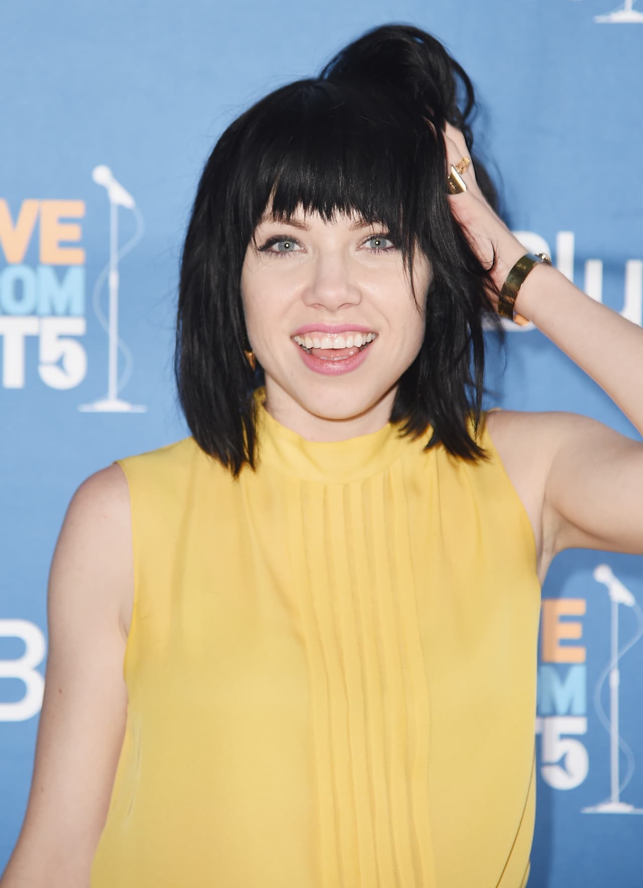 Carly Rae Jepsen sería admitida inmediatamente en la banda por su talento para crear ritmos que quedan en la memoria de las personas.