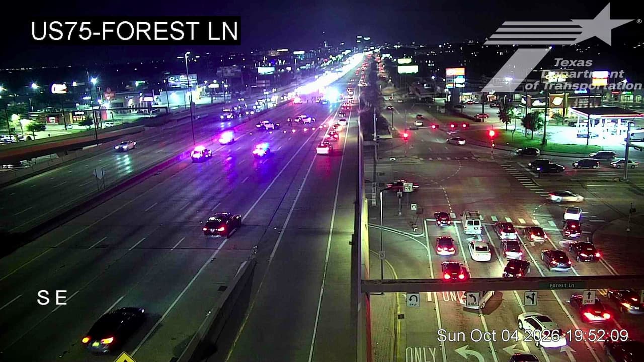 Motociclista muere tras choque en la US-75 a la altura de Forest Lane en Dallas