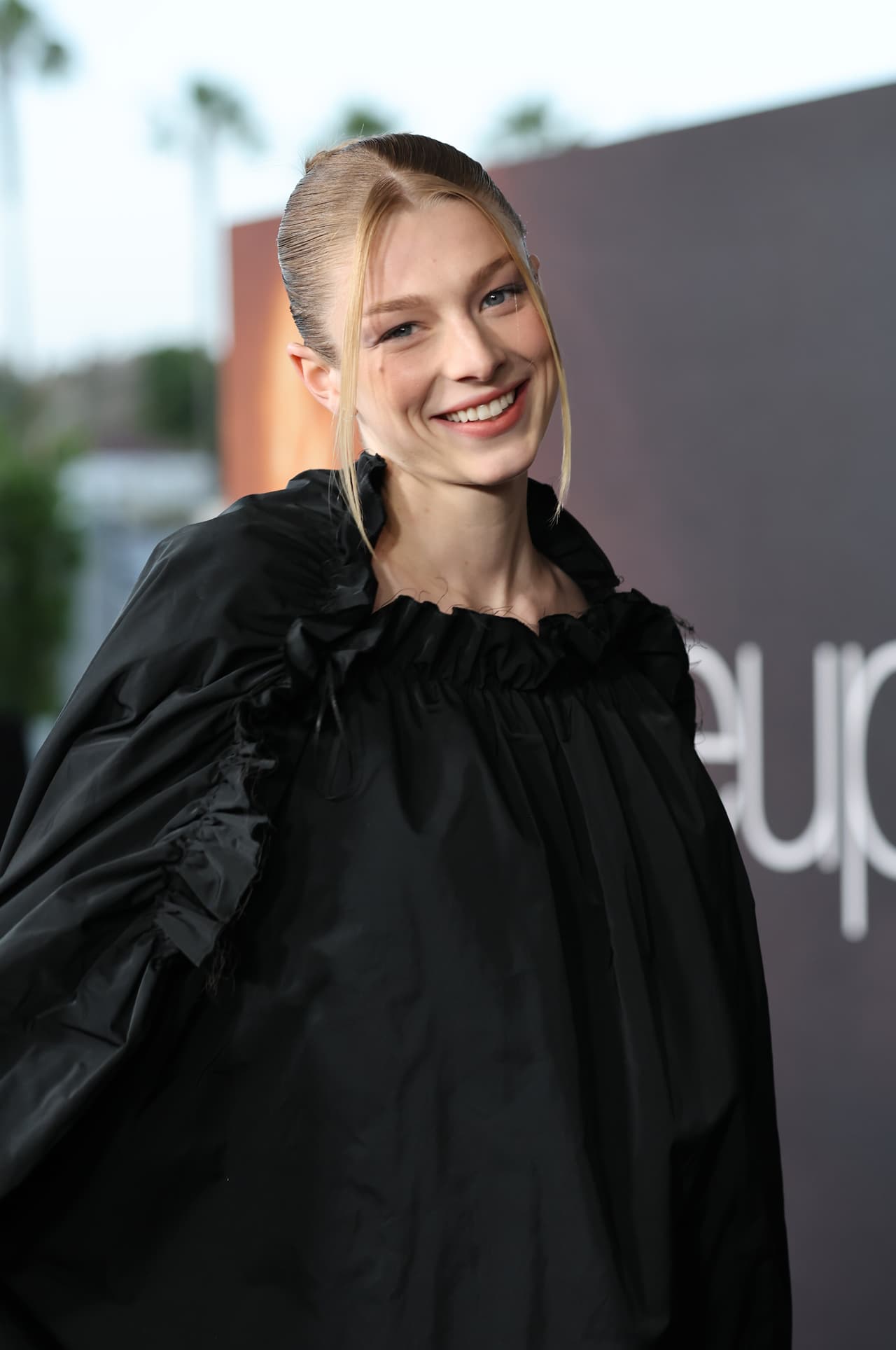 <b>Hunter Schafer</b>
<br>Tras el éxito que tuvo en la serie de HBO Max ‘Euphoria’, Hunter Schafer se ha convertido en una de las actrices trans más reconocidas de Hollywood. Además de actuar, Hunter también se desempeña como modelo.