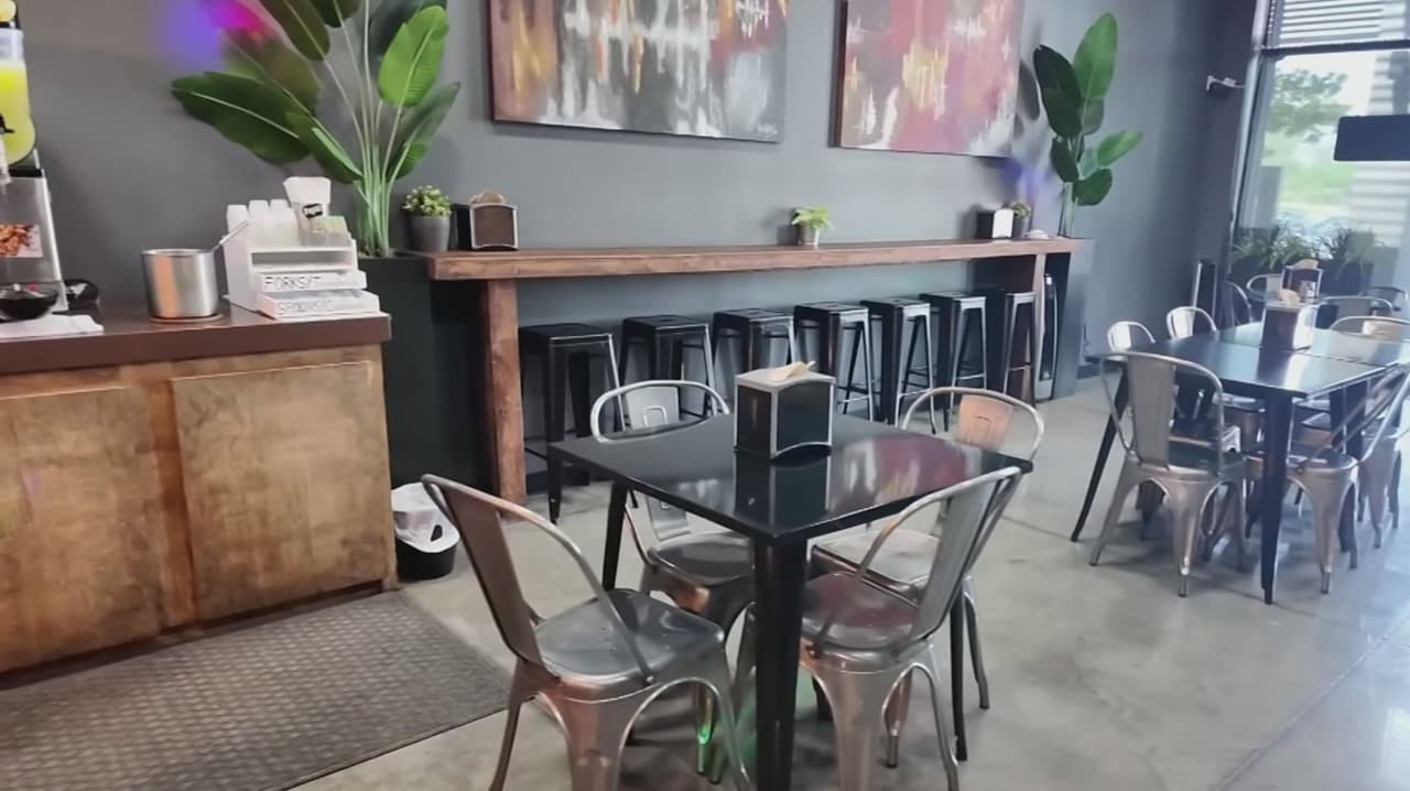 Crisis en restaurantes: Establecimientos de comida en Texas resienten falta de mano de obra inmigrante