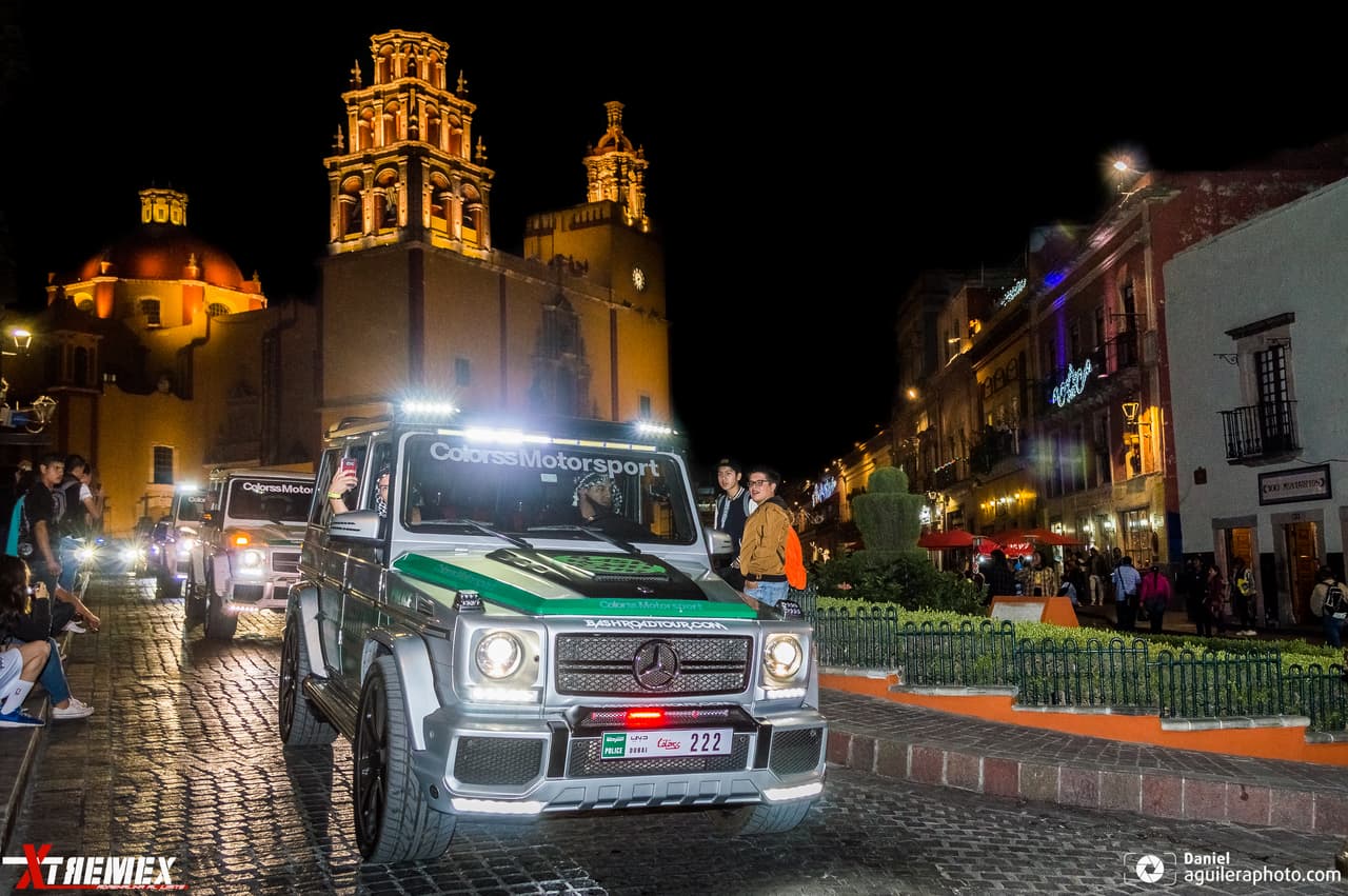 Estas camionetas 
<b>Mercedes-Benz G63 AMG</b> fueron personalizadas por su dueño de manera idéntica a las utilizadas por la policía de Dubai. Según Gonzalo Dávila, organizador de Bash Road Tour, por el nivel de personalización y desempeño alcanzan un precio estimado de 200 mil dólares cada una.