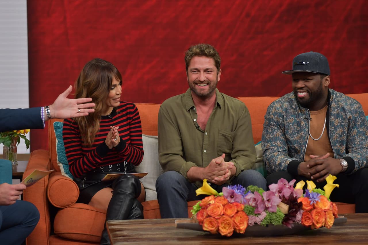 Gerard Butler ya ha estado en varias ocasiones en el programa, y sonriente recordó esas visitas.