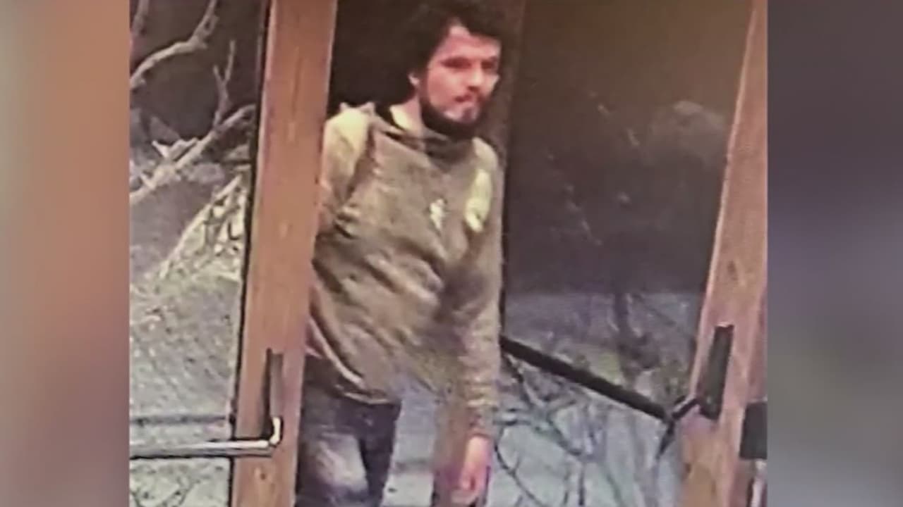 Varios oficiales heridos durante tiroteo para capturar a sospechoso de emboscada en Paso Robles