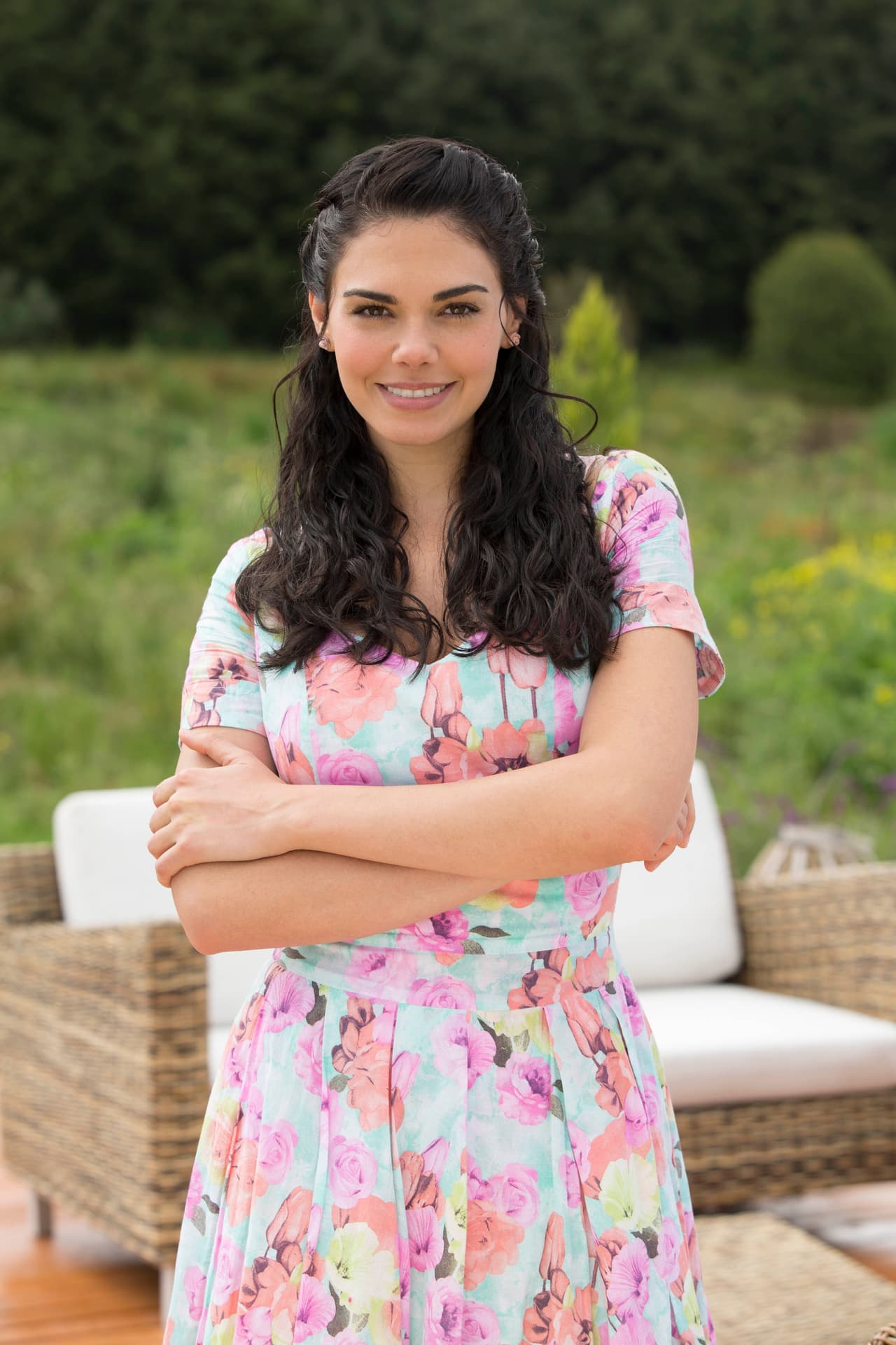 La llenaría de cariño, ternura e ilusiones.