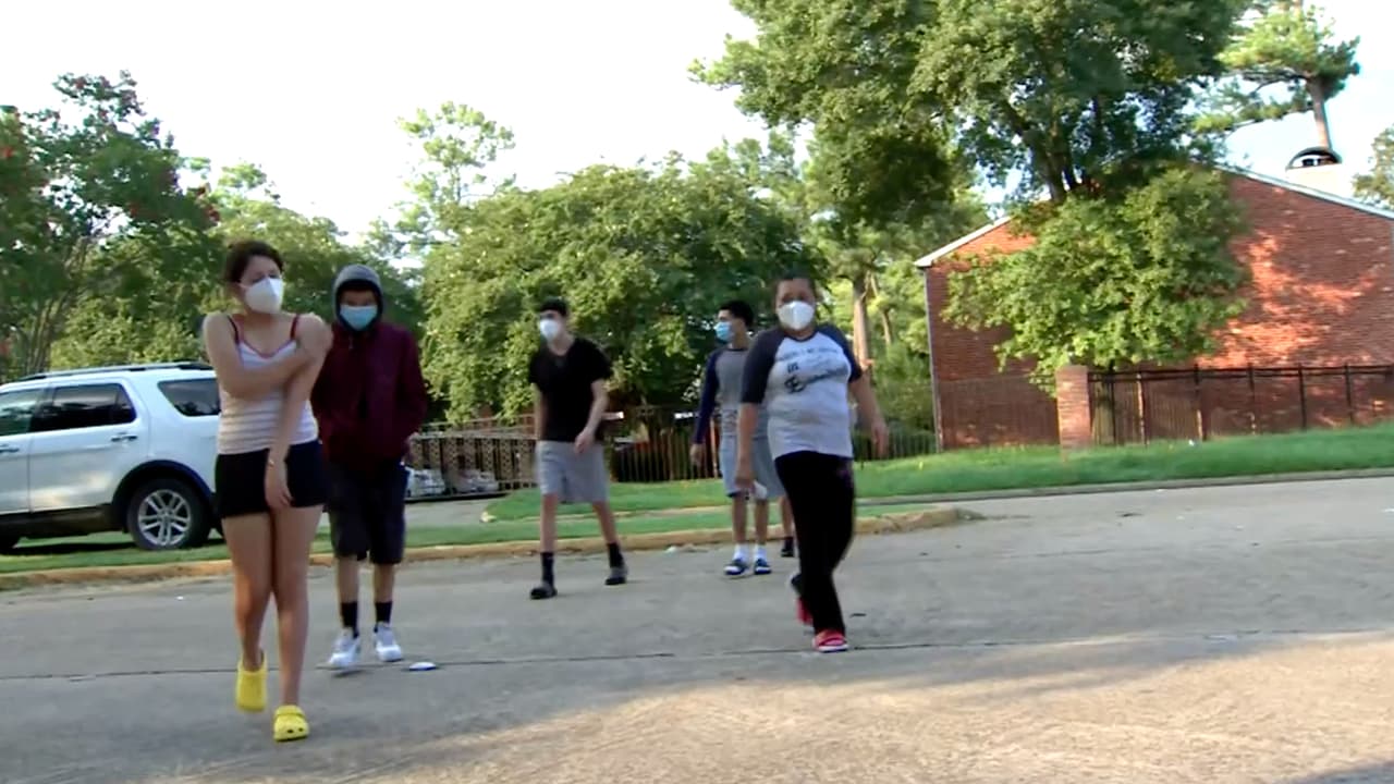 Con este programa se espera ayudar alrededor de 21 mil familias que están siendo afectadas por la pandemia. Para más información visite la
<b><a href="https://www.bakerripleyrenthelp.org/" target="_blank">página de internet. </a></b>