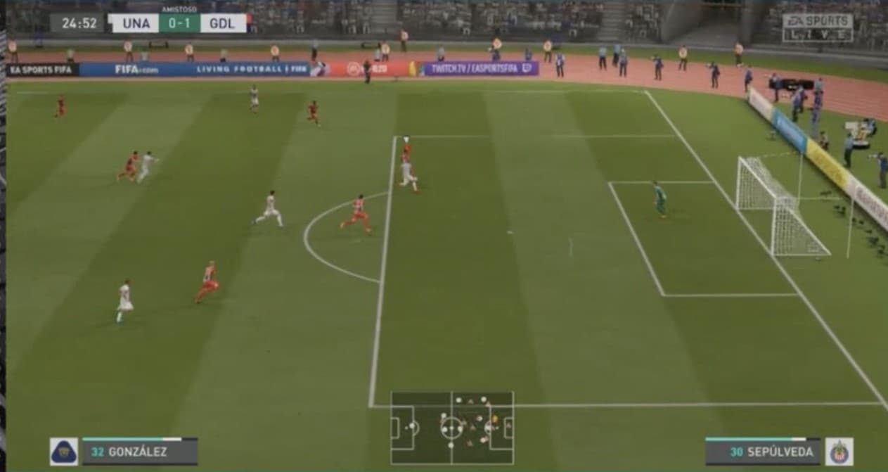 Los Pumas de Alejandro Zamudio vivieron una pesadilla en su debut luego de ser goleados 1-8 por las Chivas en Ciudad Universitaria.