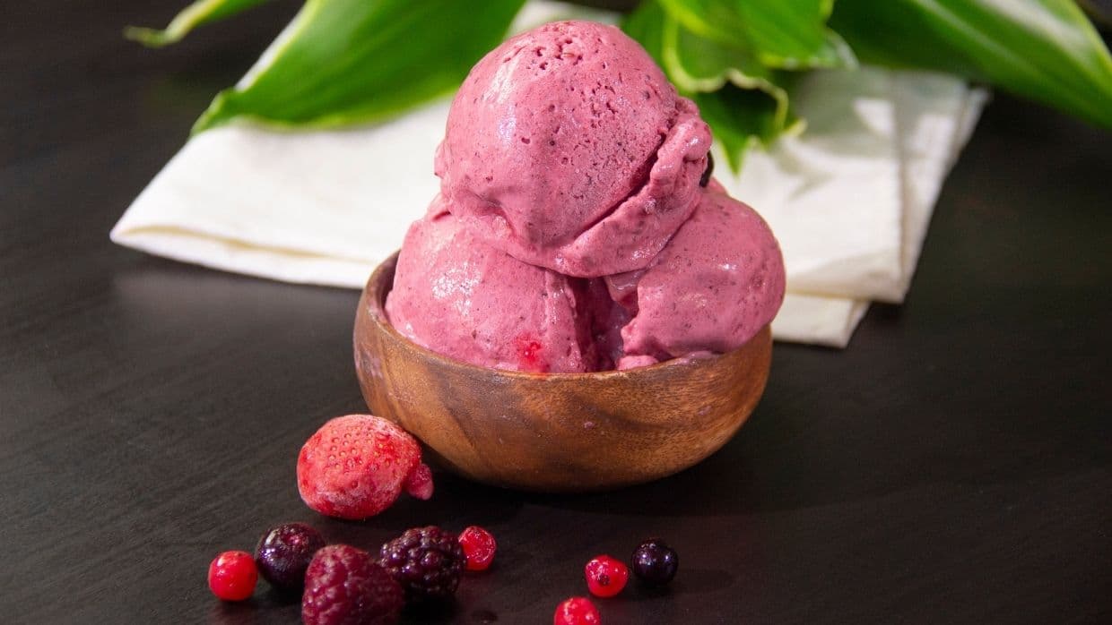 Helado de frutos rojos