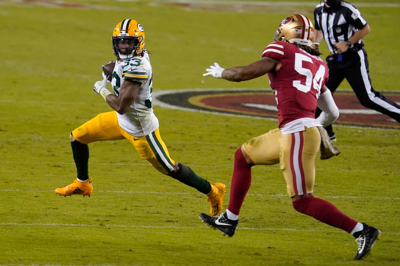 Aaron Rodgers tiene una gran noche y con cuatro pases de anotación sin intercepción, los Green Bay Packers vencen 34-17 a los San Francisco 49'ers.