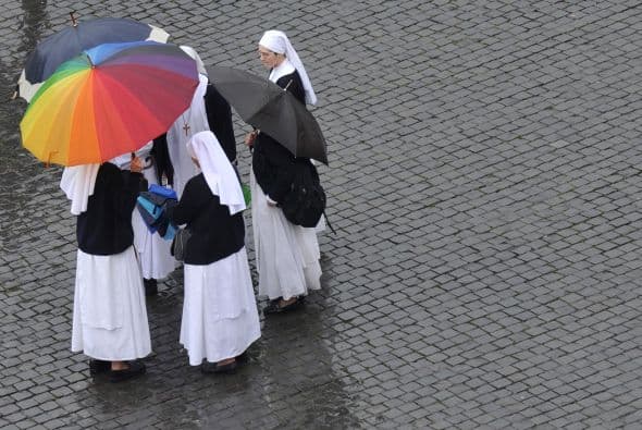 Al ser 115 los cardenales electores, el elegido necesita, como mínimo, 77 votos..
