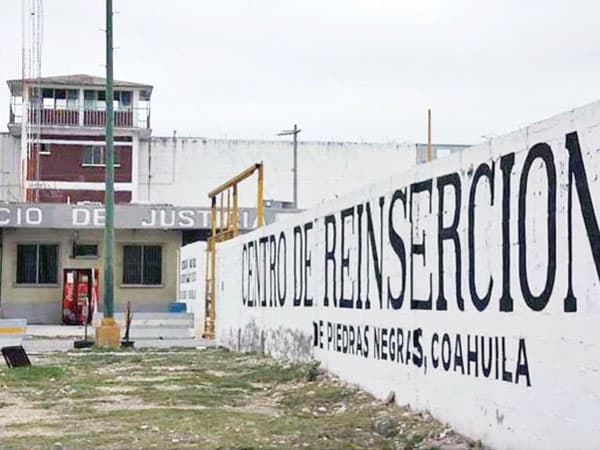 PGR investiga la desaparición de 150 personas en una cárcel de Coahuila