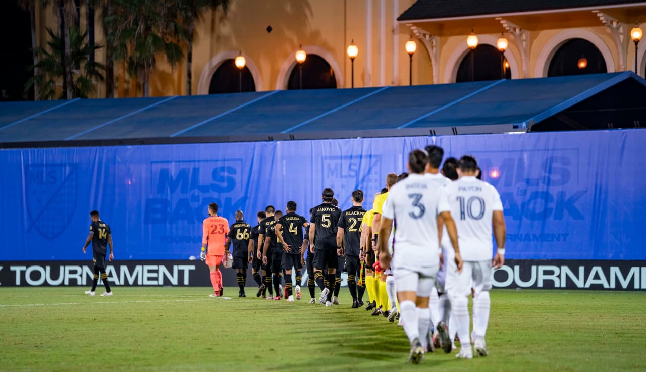 LAFC llegó al Clásico del Tráfico luego de empatar a tres tantos con Houston Dynamo, mientras que LA Galaxy cayó ante los Portland Timbers.