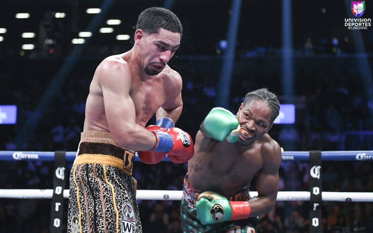 Shawn Porter se convirtió en el nuevo campeón wélter del CMB tras derrotar por decisión unánime (116-112, 115-113, 115-113) a Danny García en el Barclays Center de Nueva York. Porter impresionó por la gran presión que ejerció durante toda la pelea, incomodando al favorito García.