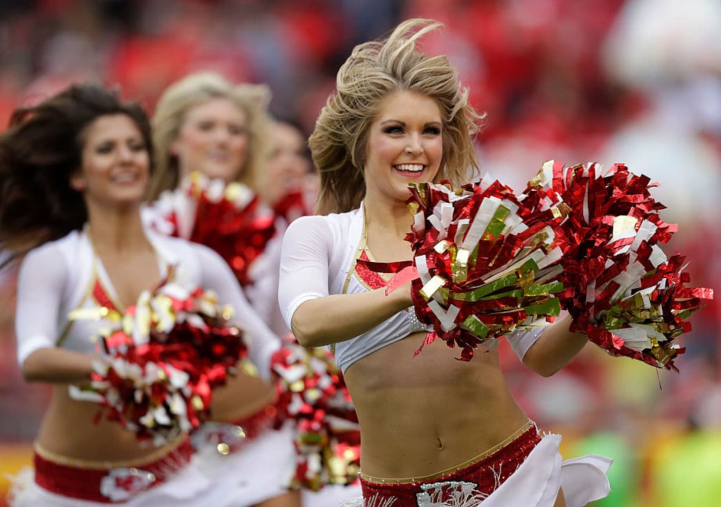 Kansas City Chiefs es un equipo sólido en ambos lados de la pelota y buscaran alcanzar el Super Bowl con el ánimo de sus fieles porristas