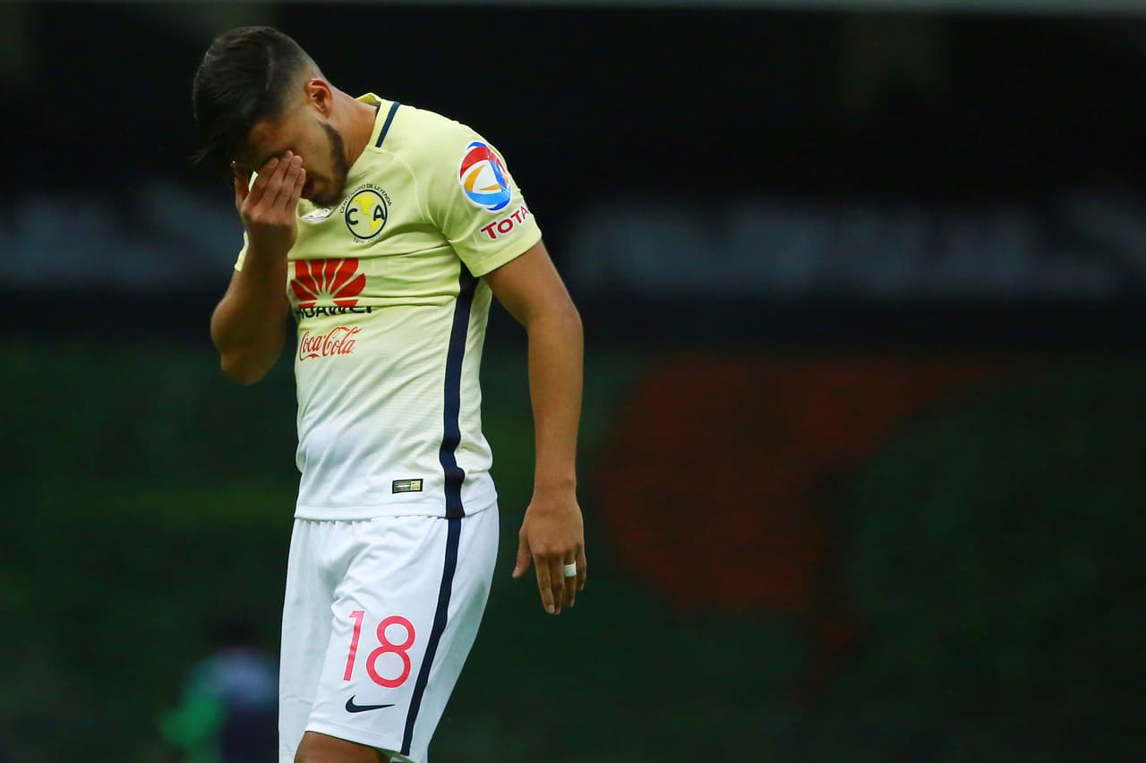 Bruno Valdez – Intentó hacer un partido interesante pero en términos generales le costó la calidad del equipo rival. Calificación 6.