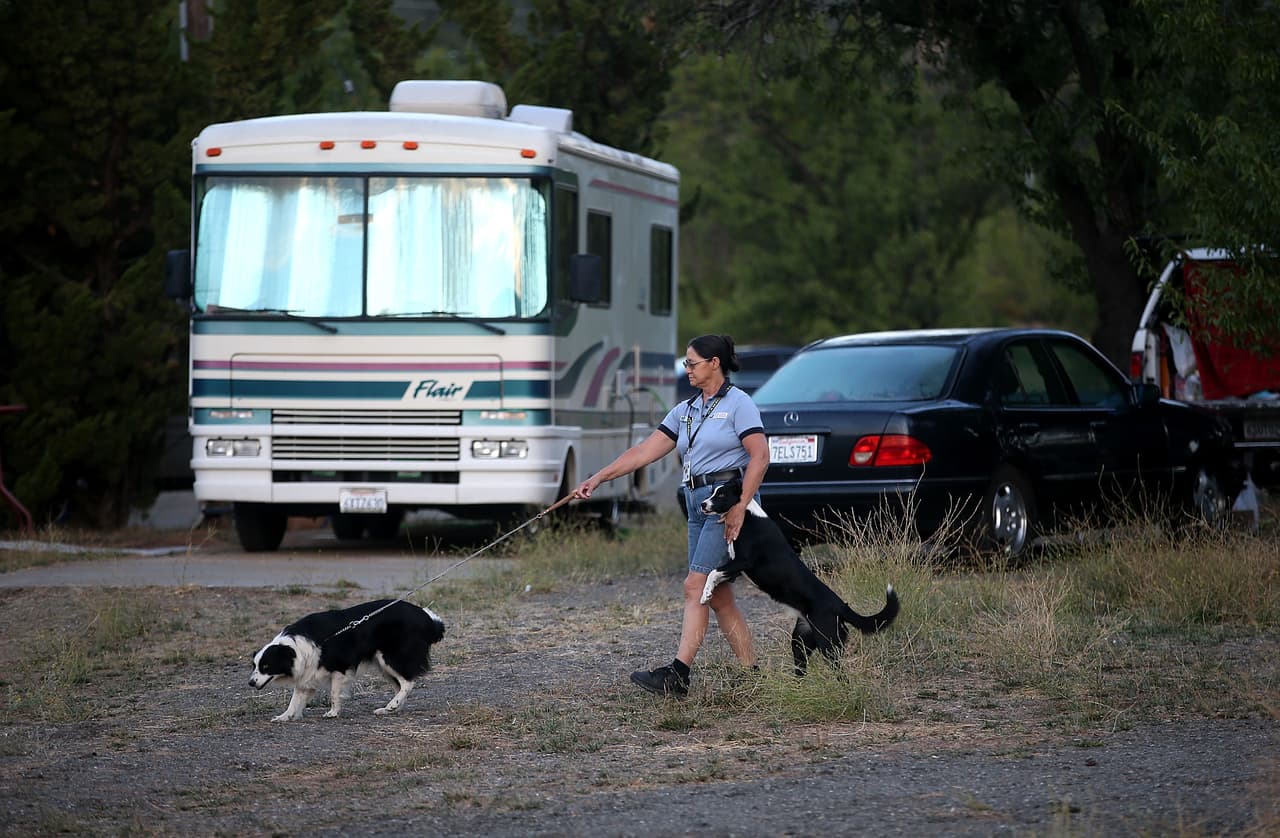 El gobernador Jerry Brown aseguró que la combinación de la sequía con las altas temperaturas hacen de la zona "un polvorín".