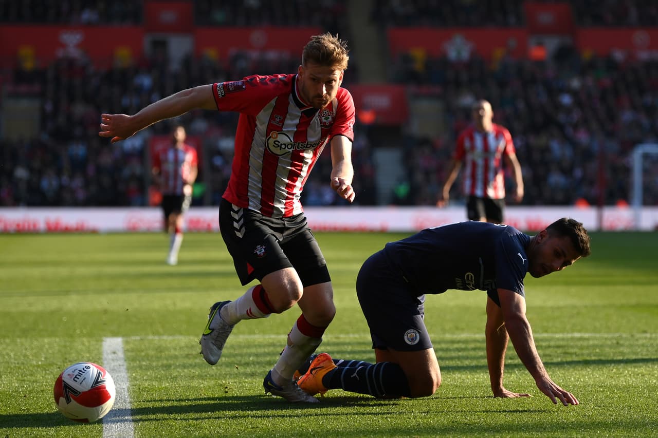 Manchester City goleó al Southampton como visitante (1-4) y selló su pase a las Semifinales, donde se medirá ante el Liverpool.