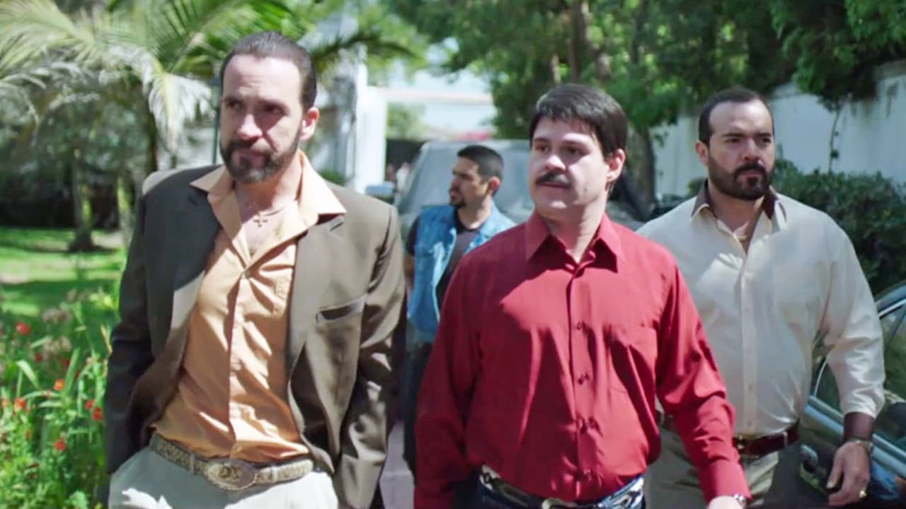 ¿Qué más harán los hermanos
<b>Bernal Leyda</b> en la serie
<b><a href="http://www.univision.com/series/el-chapo/marco-de-la-o-es-joaquin-el-chapo-guzman-en-el-chapo" target="_blank">'El Chapo'</a></b>? ¿continuarán siendo fieles a ‘El Chapo’? No te pierdas los siguientes episodios de la segunda temporada a las 10pm/9C por Univision.