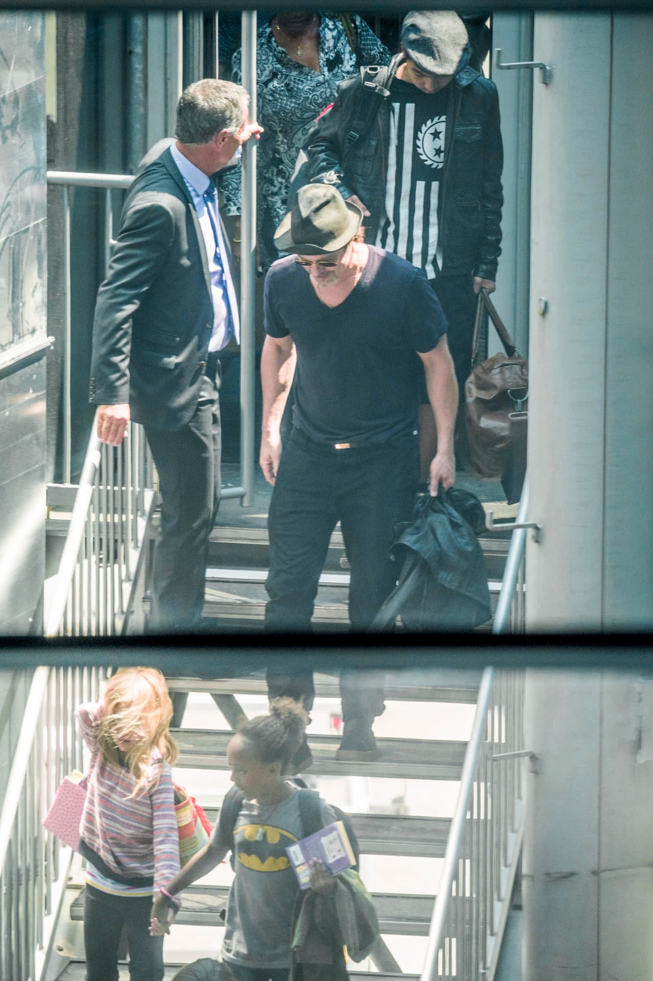 Todos los hijos de Brad y Angelina los acompañaron.