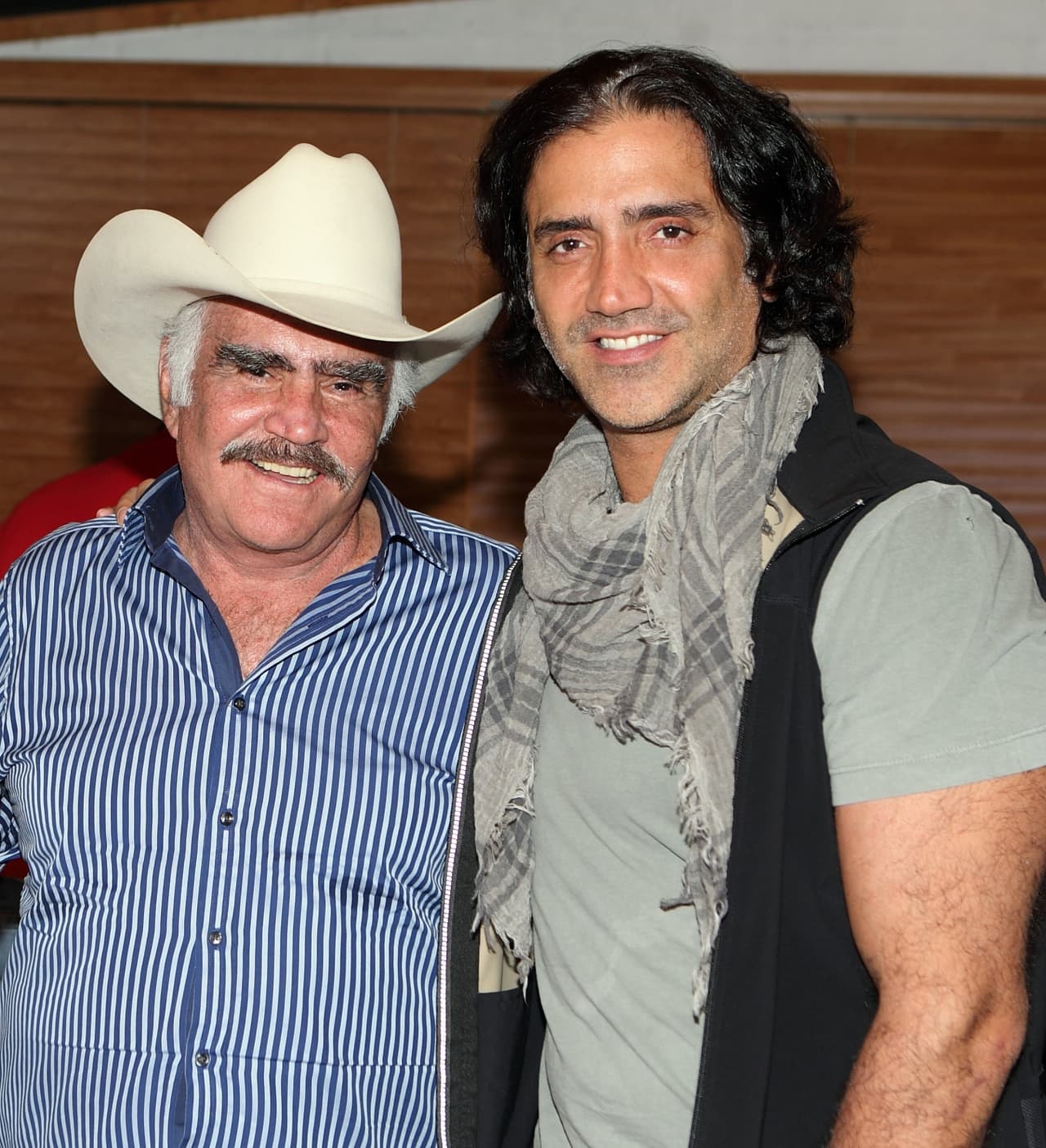 Chente grabó junto a su 'Potrillo' un tema que en su momento fue una gran sorpresa para los fans.