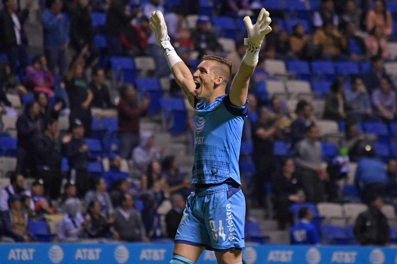 El portero de la Franja celebró la victoria de los Camoteros tras el silbatazo final.
