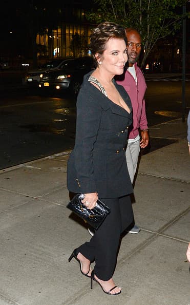 “Si puedo estar en esa caminadora durante 45 minutos o una hora, es oro”, agregó la también madre de Kim Kardashian y de 
<b><a href="https://www.univision.com/famosos/kylie-jenner-hace-historia-supera-al-creador-de-facebook-como-la-multimillonaria-mas-joven-fotos">la multimillonaria más joven, Kylie Jenner</a></b>.