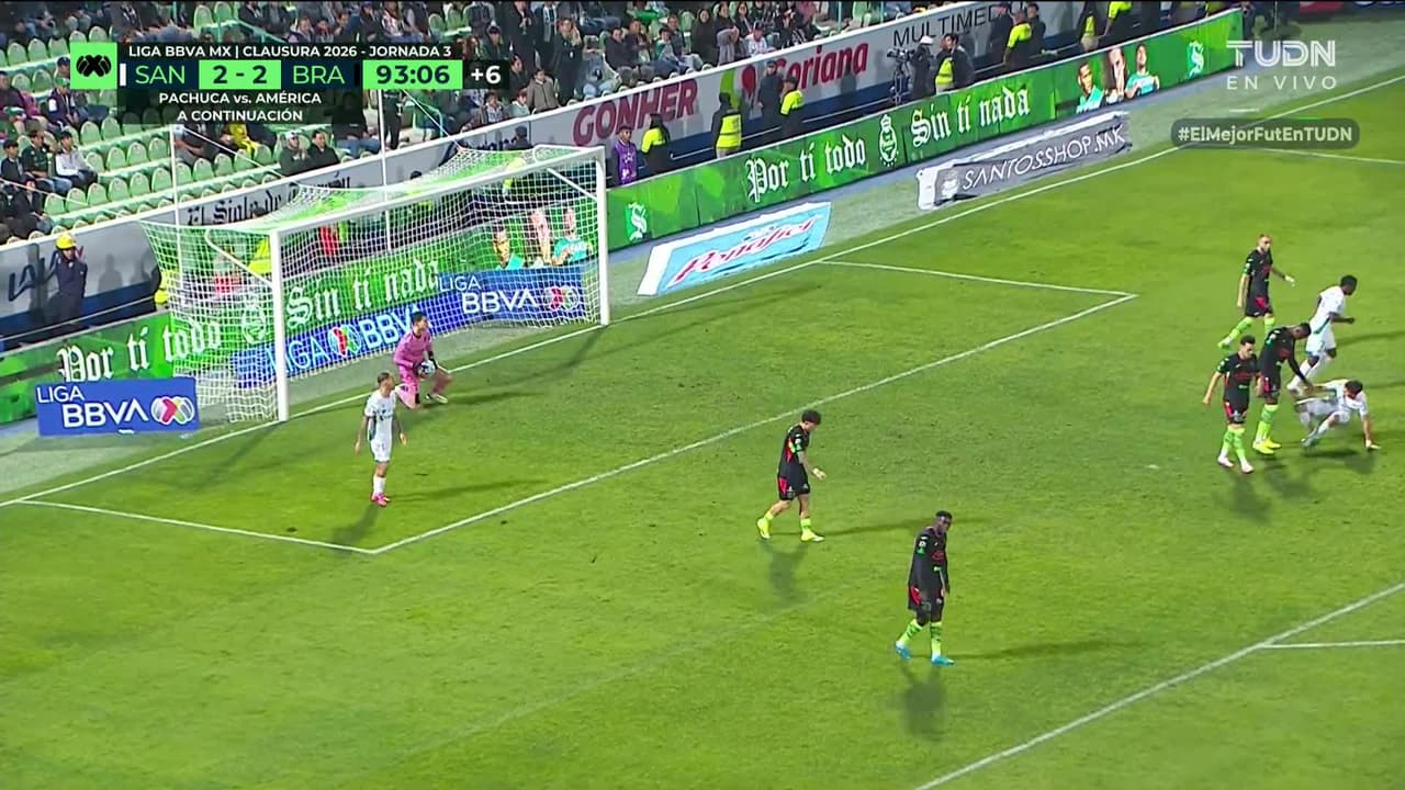 ¡TIRO ATAJADO! disparo por Tahiel Jiménez.