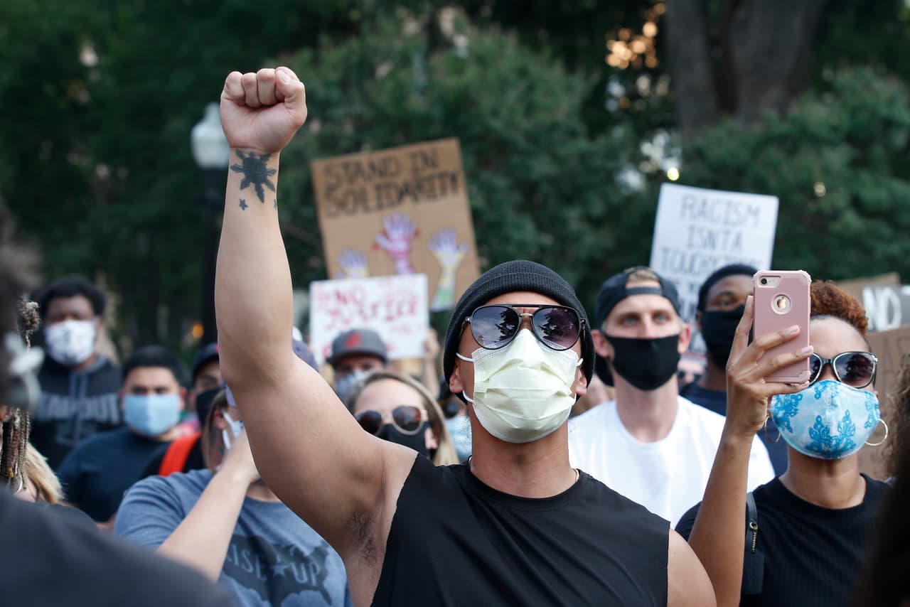 West Sacramento suspende el toque de queda para este fin de semana; Sacramento mantiene su orden