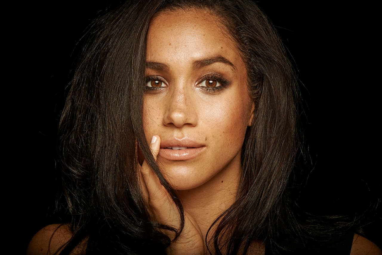 Novia del príncipe Harry publica ensayo sobre la menstruación en el Día de la Mujer